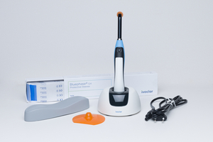 Bluephase EasyCure Curing Light (Ivoclar)